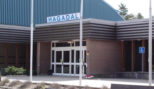 Entrén till Hagadal sim- och sporthall